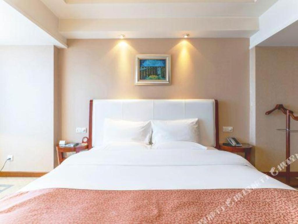 Nanchang Galactic Peace International Hotel Экстерьер фото