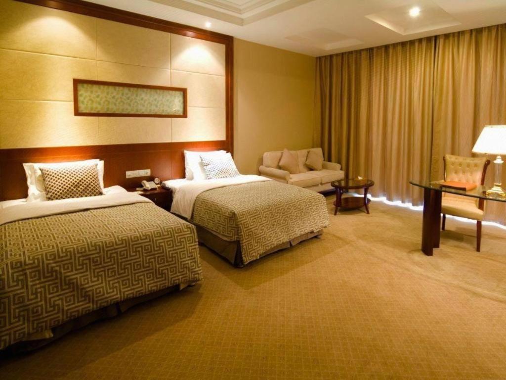 Nanchang Galactic Peace International Hotel Экстерьер фото